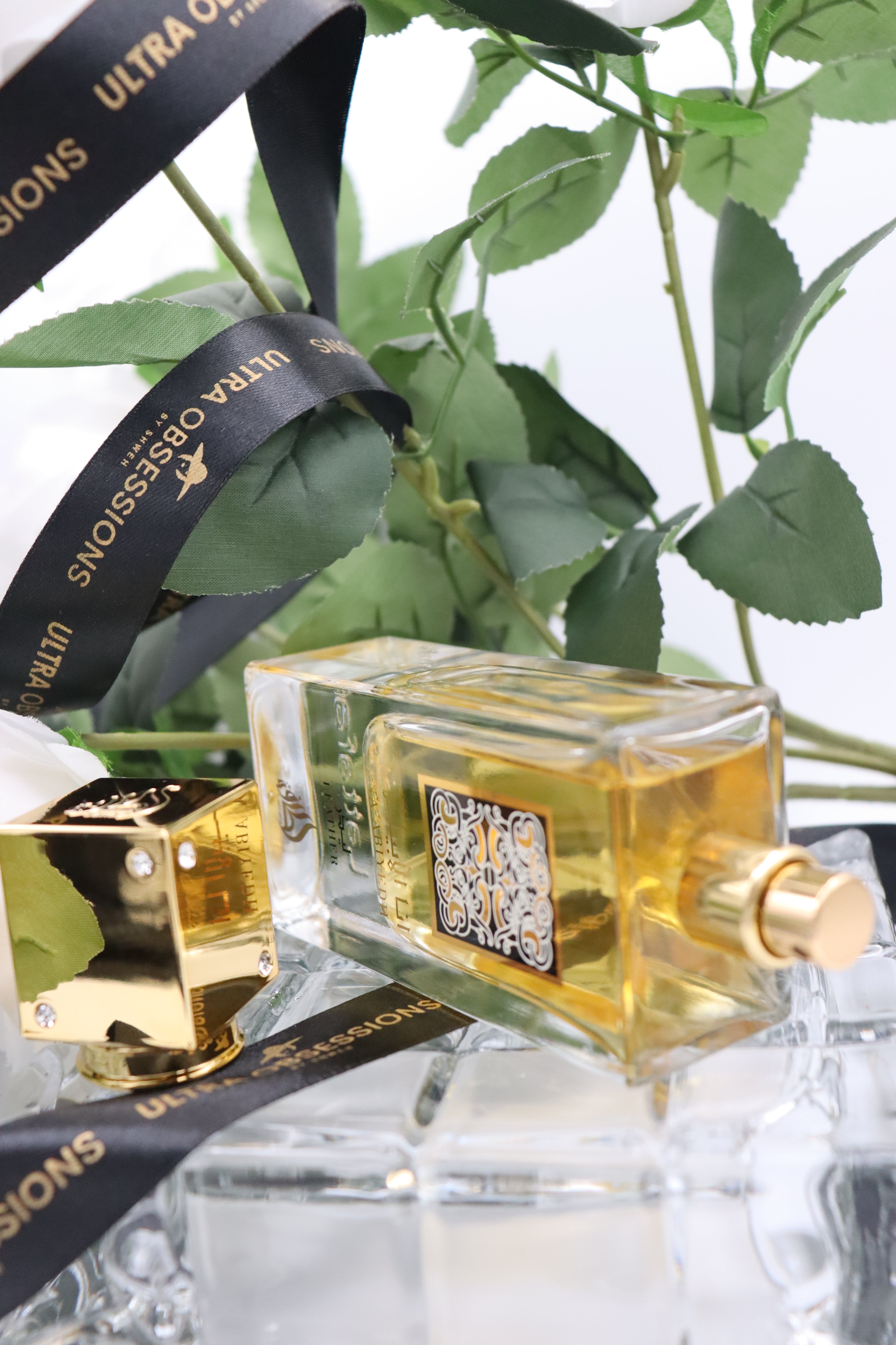 Ana Abiyedh Leather by Lattafa