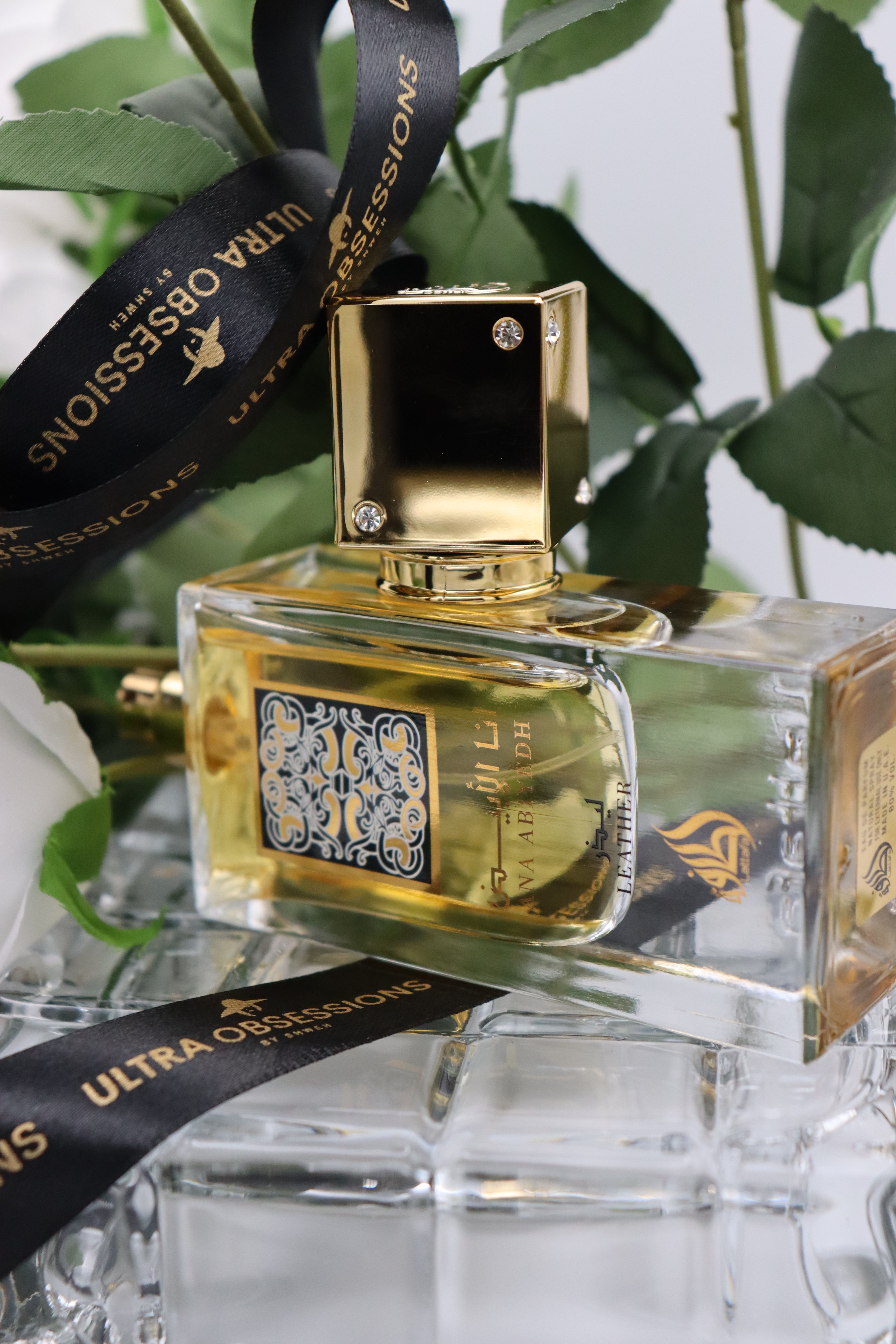 Ana Abiyedh Leather by Lattafa